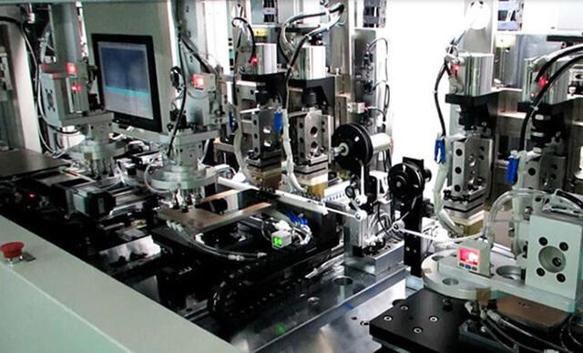 企業(yè)引進非標自動化設(shè)備有什么好處