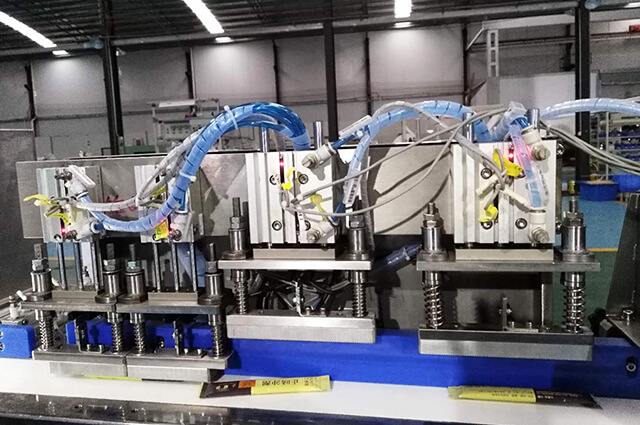 藥品自動包裝機