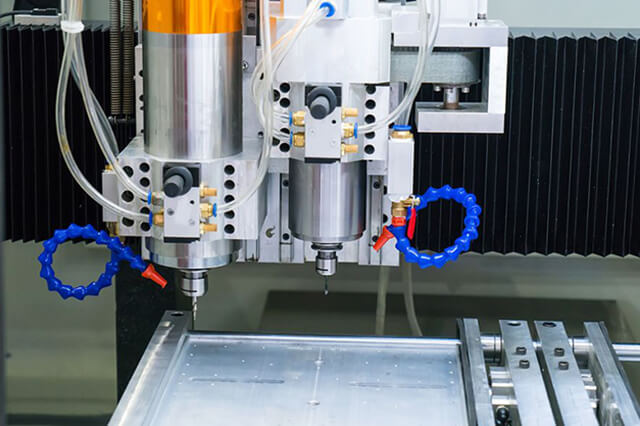 非標定制全自動打螺絲機