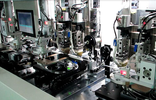 非標(biāo)自動組裝設(shè)備