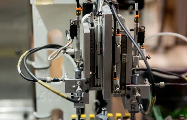 全自動鎖螺絲設備廠家