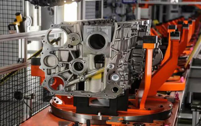 汽車發(fā)動機(jī)缸蓋生產(chǎn)線