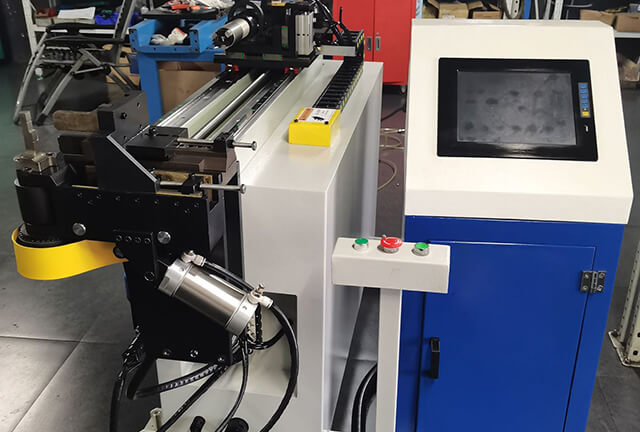 汽車排氣管彎管機