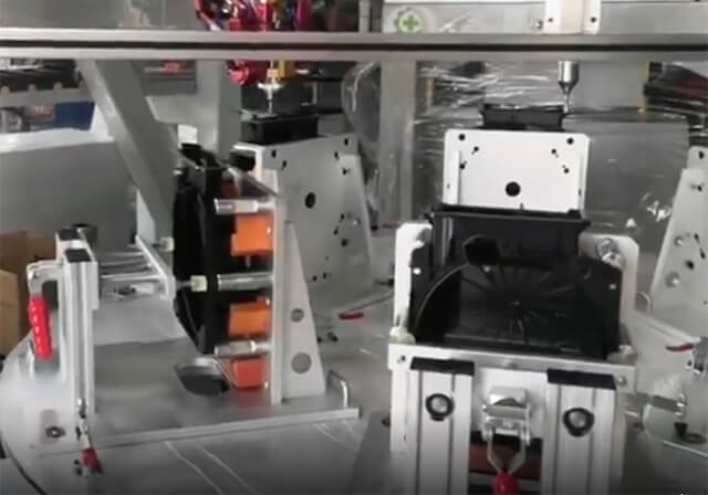 汽車?yán)让芊馔磕z機(jī)