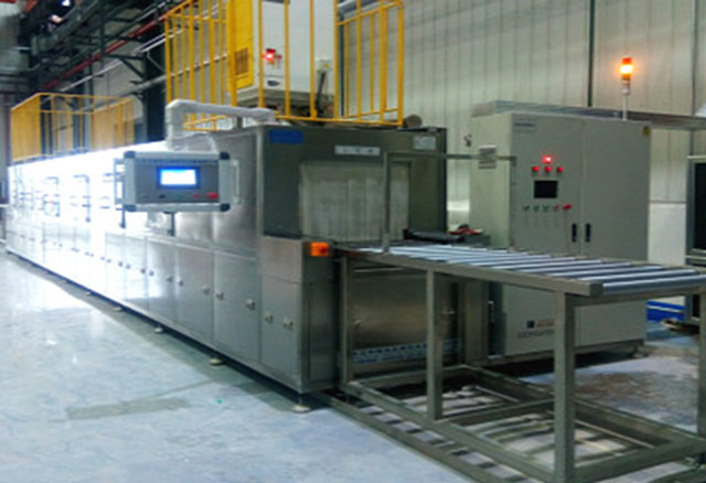 汽車齒輪超聲波清洗機