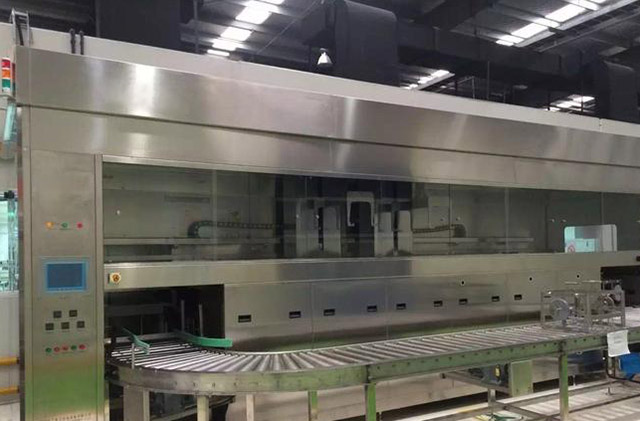 汽車鋁合金壓鑄件清洗機(jī)