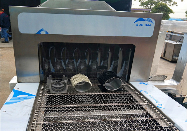 汽車零件清洗設(shè)備