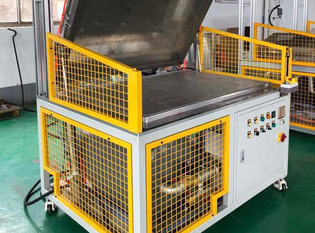 汽車(chē)儀表臺(tái)皮革包覆機(jī)