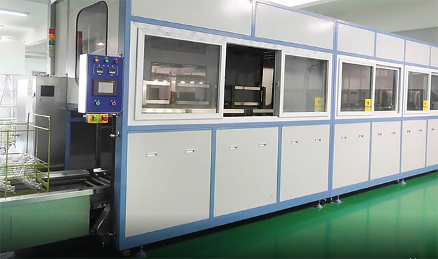 汽車零件通過式清洗機(jī)