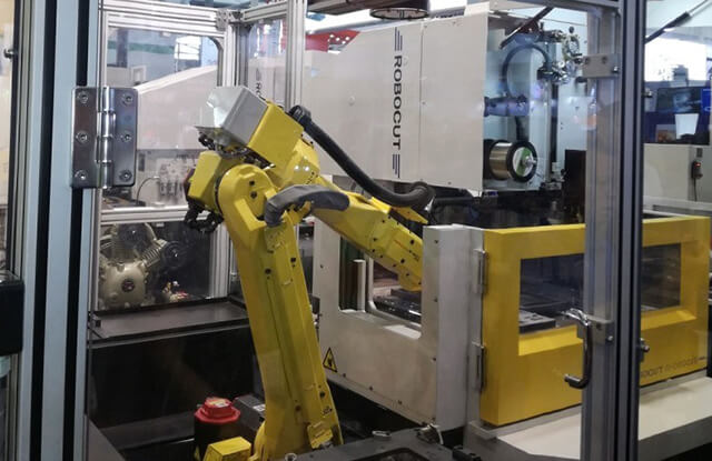 壓鑄上下料機械手