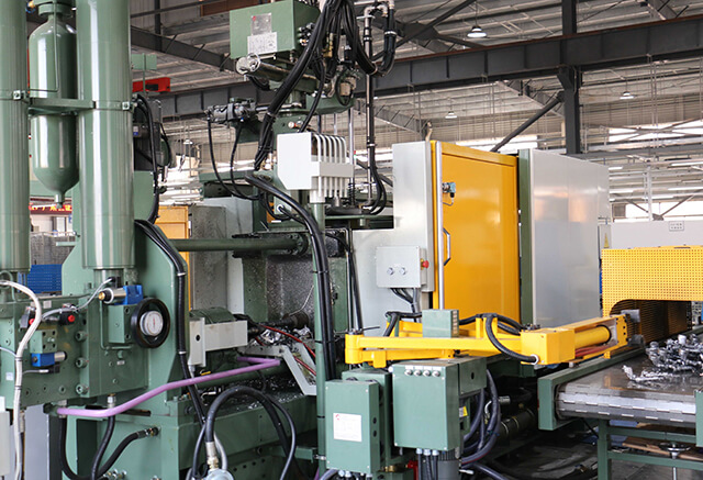 壓鑄機(jī)自動(dòng)機(jī)械手