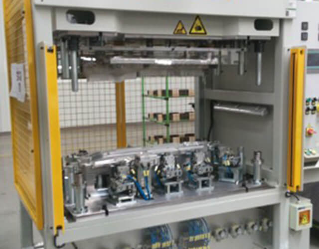 汽車門板包覆機