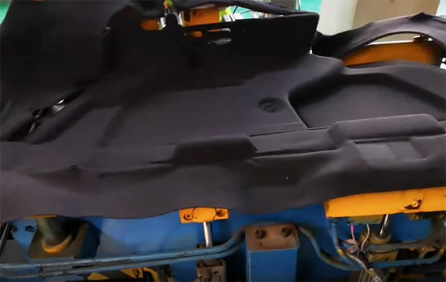 汽車內(nèi)飾熱壓成型機(jī)