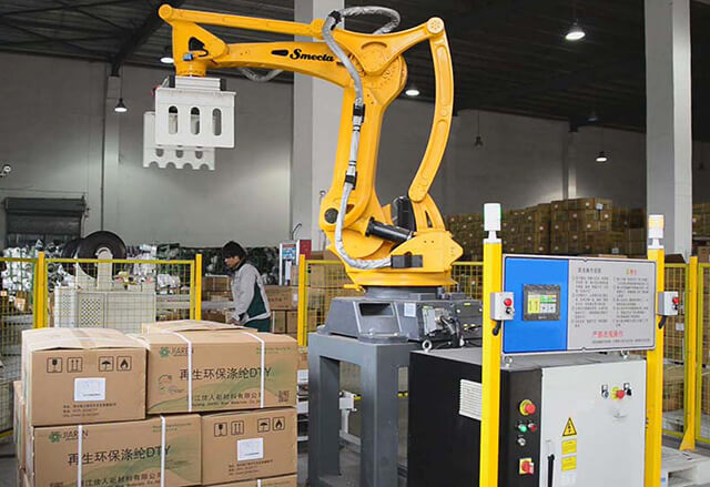紙箱搬運碼垛機器人